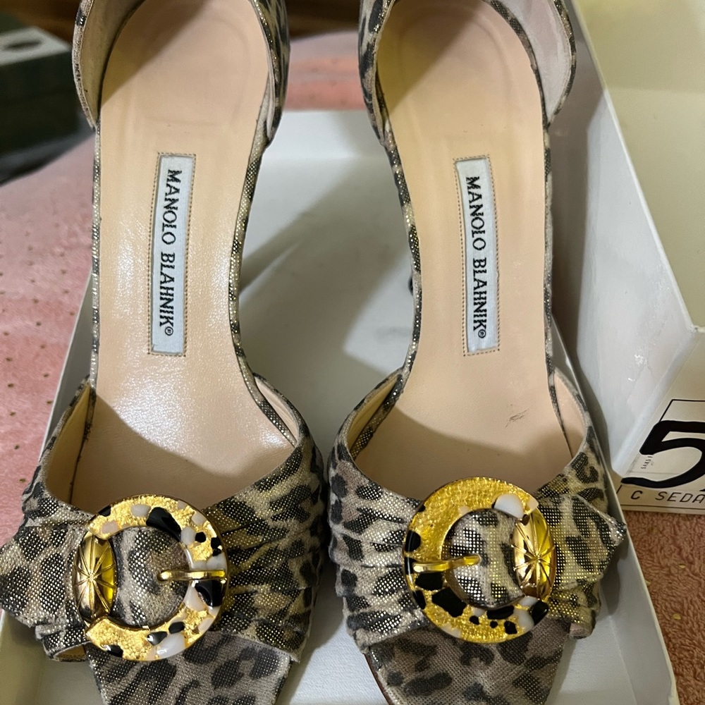 Manolo Blahnik leopard heels